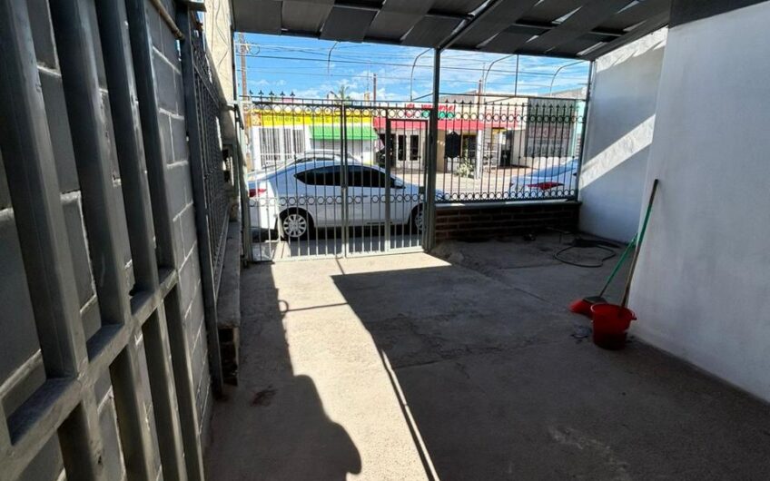 1210 Villa del Real