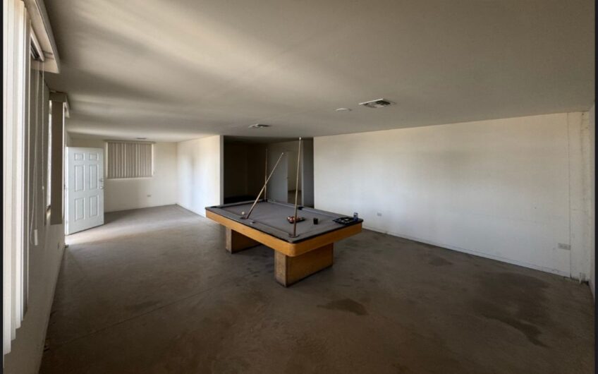 1215 San Pedro