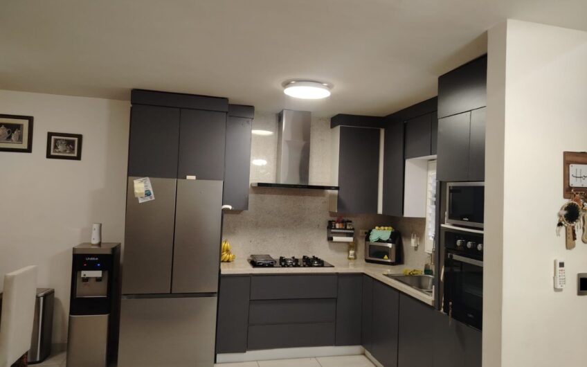 1246 Jardin Real