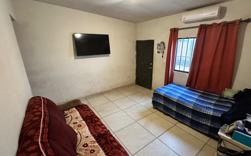 1298 Lomas del Norte